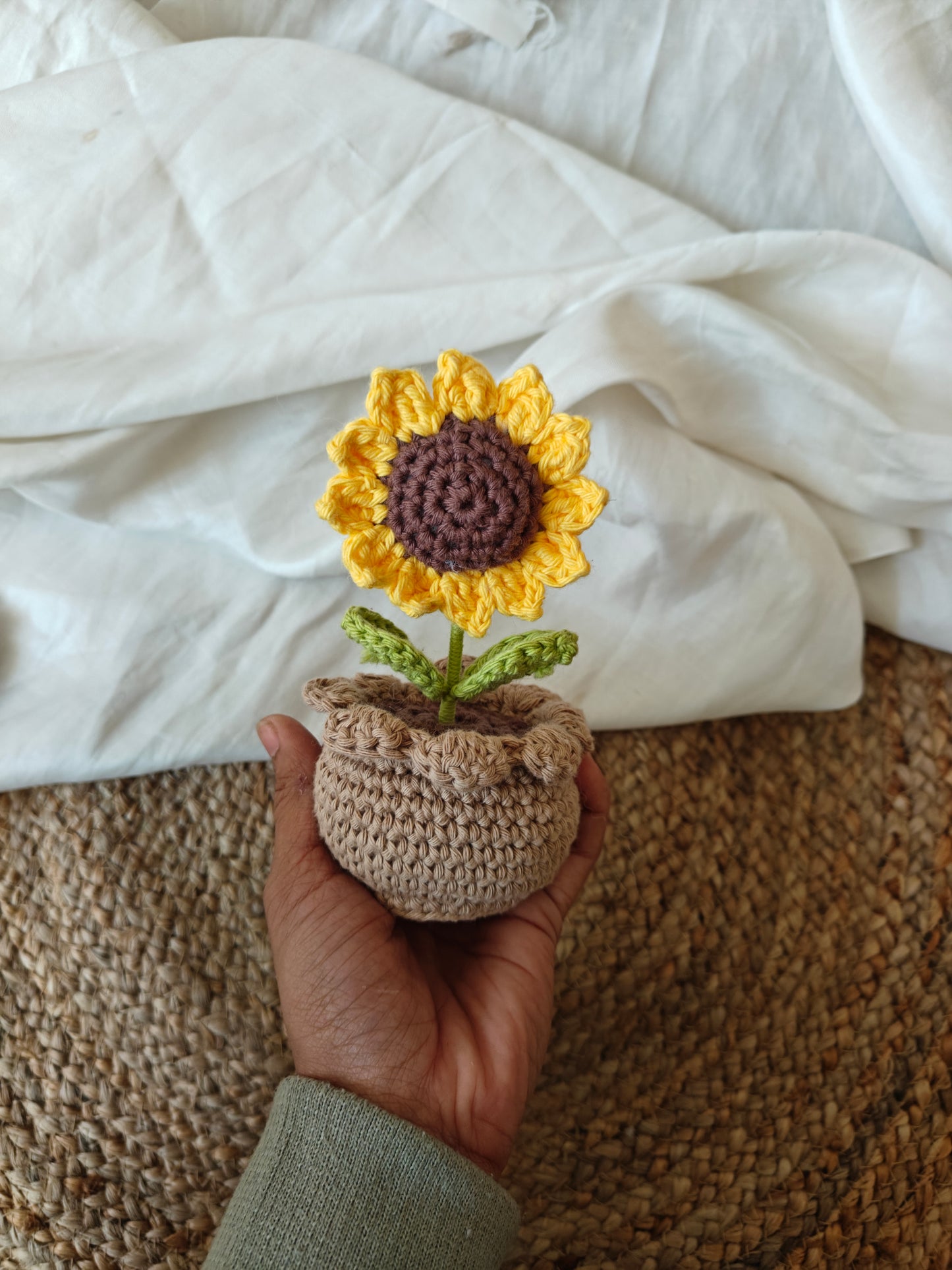 Sunflower Pot