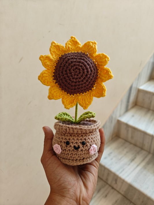 Sunflower Smiling Pot