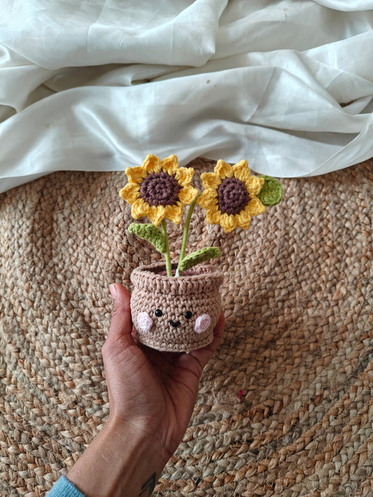 Twin sunflower pot